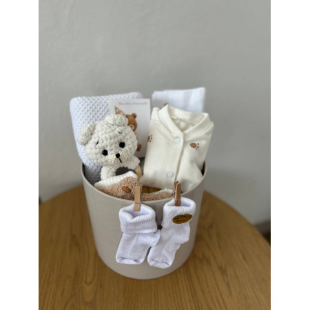 Подарунковий набір для новонародженого "White Baby Box"
